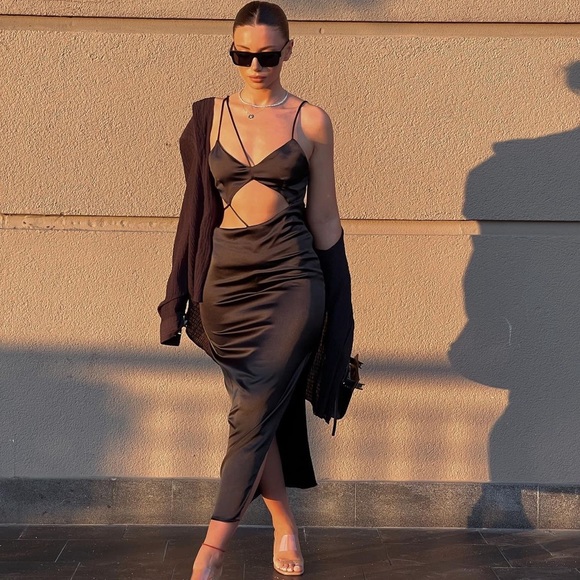 Zara Dresses & Skirts - Zara Black Asymmetric Midi Dress